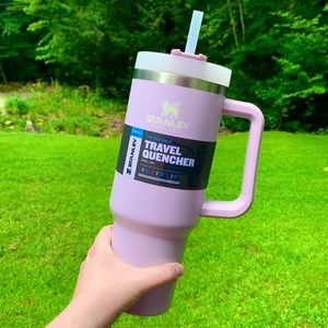 NEW Stanley 40oz Adventure Quencher Tumbler LIMITED  EDITION - Orchid